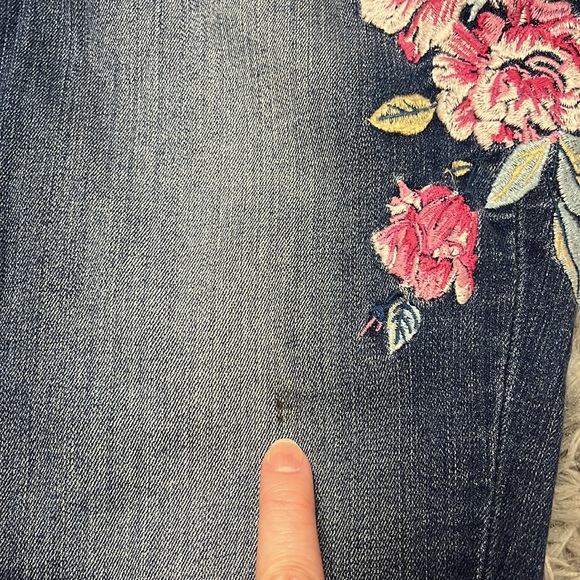 Floral embroidered jeans - Picture 10 of 10